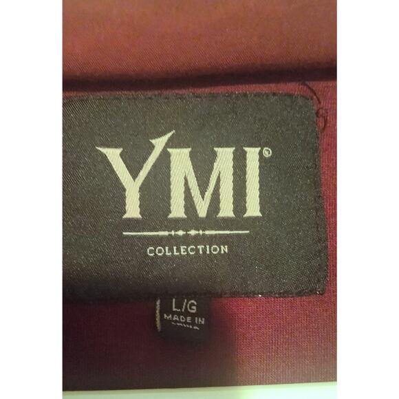 YMI Zip-up Vest - Picture 6 of 6